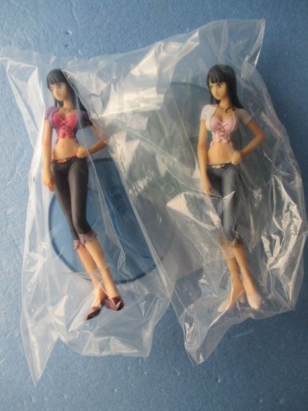 画像2: ワンピース[超ワンピーススタイリング　WANTED　ロビン　ノーマル＆シークレットセット]One Piece [Super one-piece styling Wanted Robin normal & secret set] (2)