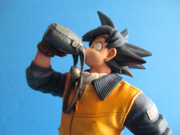画像2: ドラゴンボール[孫悟空　水筒　フィギュア　造形天下一武道会3]Dragon Ball [Son Goku Water Bottle Figure Zoukei Tenkaichi Budokai 3] (2)