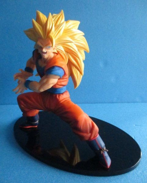 画像1: ドラゴンボール[孫悟空　スーパーサイヤ人　かめはめ波フィギュア]Dragon Ball[Son Goku Super Saiyan Kamehameha Figure] (1)