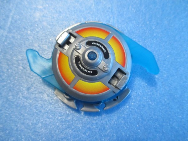 画像2: 爆転シュートベイブレード[ガブリエル　当たり　ランダムブースター７]　Beyblade [Gabriel (Prize) – Random Booster 7] (2)