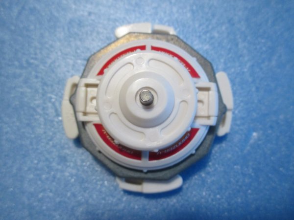 画像2: 爆転シュートベイブレード[ドランザーV　ホワイトver　限定]　Beyblade[Dranzer V White Ver. (Limited Edition)] (2)