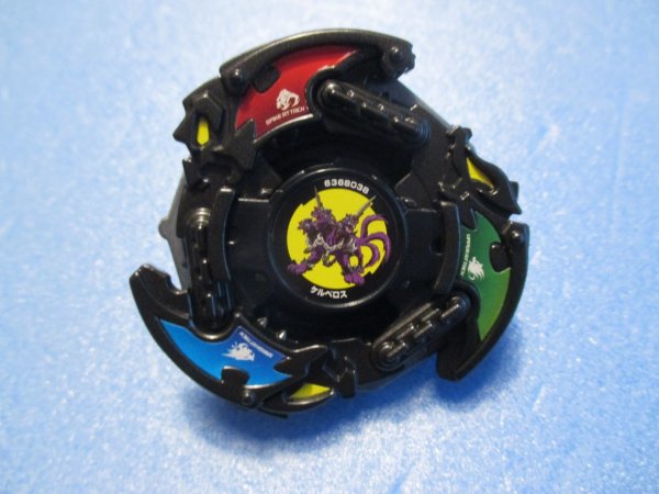 画像1: 爆転シュートベイブレード[バーニングケルベロス　ガンメタリック　限定色]　Beyblade[Burning Cerberus – Gunmetal – Limited Edition Color] (1)
