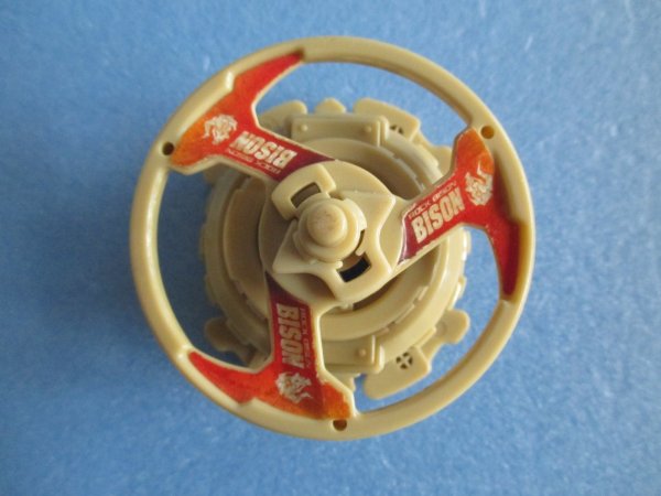 画像2: 爆転シュートベイブレード[ロックバイソン　A-98]　Beyblade[Rock Bison A-98] (2)