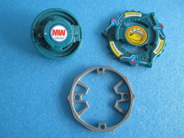 画像2: 爆転シュートベイブレード[トライゲータ　当たり　ランダムブースター9]　Beyblade[Tri-Gator (Prize) – Random Booster 9] (2)