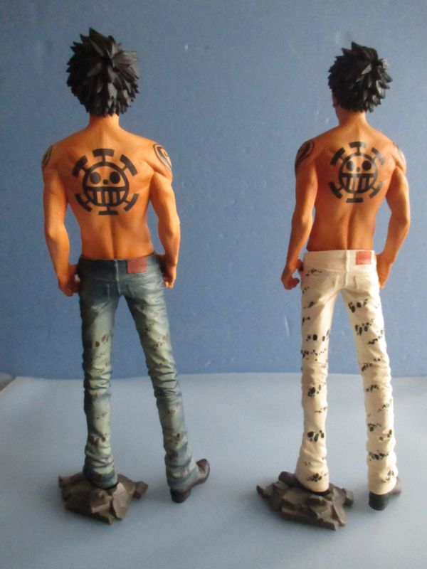 ワンピース[トラファルガーロー　フィギュア　2体　KING OF ARTIST]One Piece[2 Trafalgar Law figures  King of Artist]